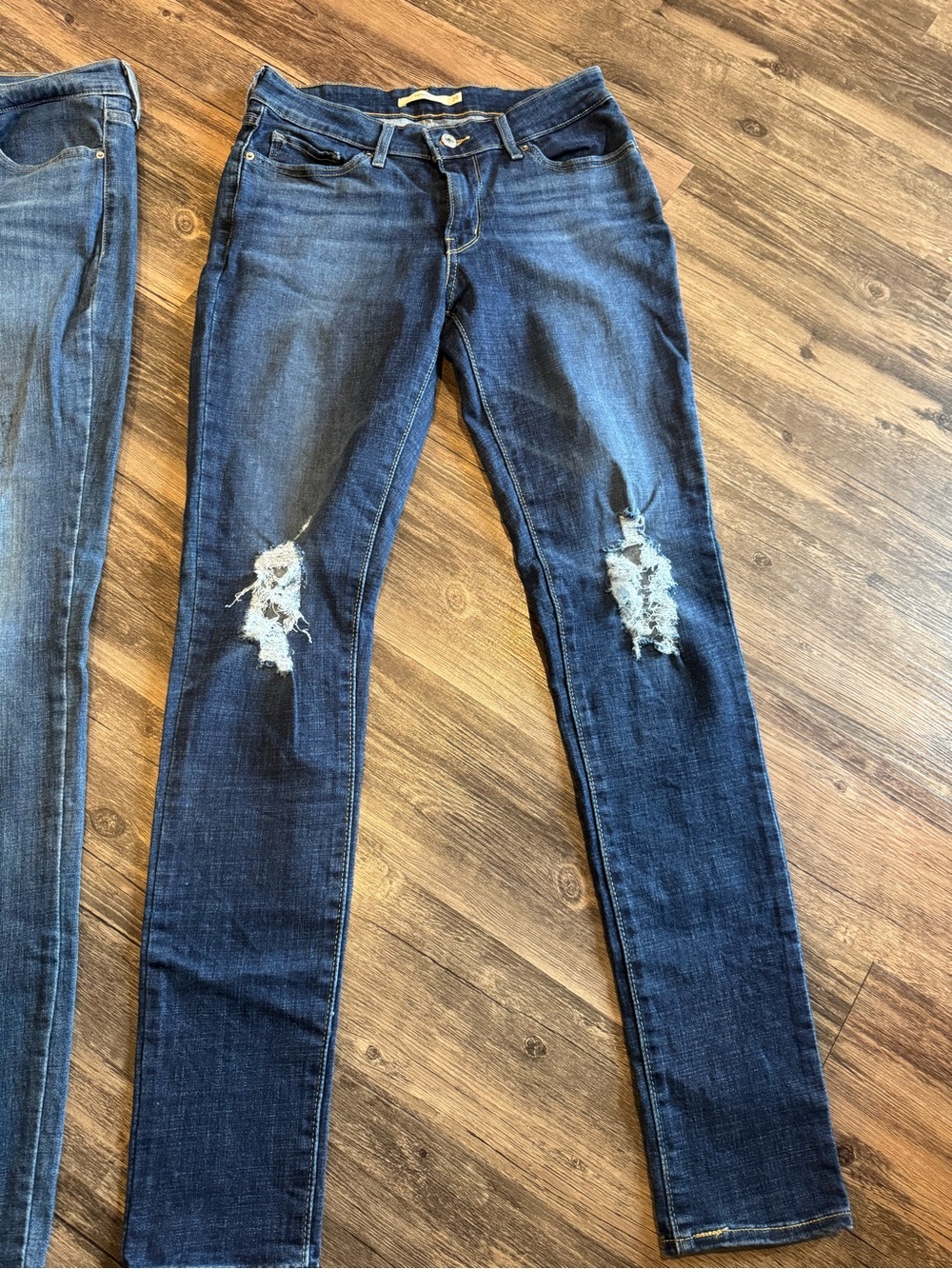 2 Pairs of Levi’s Women’s Skinny Denim Jeans Size 29 - Picture 5 of 9